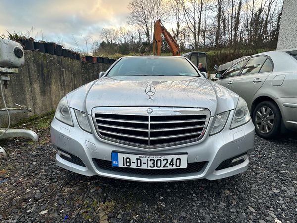 Mercedes-Benz E-Class Saloon, Diesel, 2010, Silver