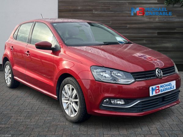 Volkswagen Polo Hatchback, Petrol, 2014, Red