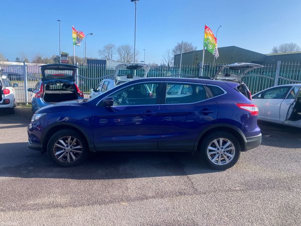 Nissan Qashqai Hatchback, Petrol, 2016, Blue