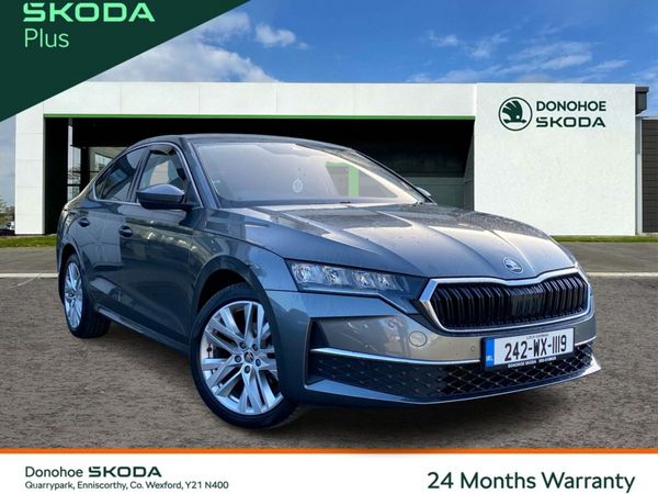 Skoda Octavia Saloon, Diesel, 2024, Grey
