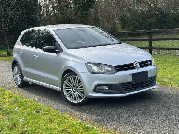Volkswagen Polo Hatchback, Petrol, 2014, Silver