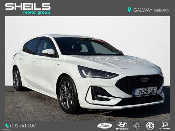 Ford Focus Hatchback, Diesel, 2024, White