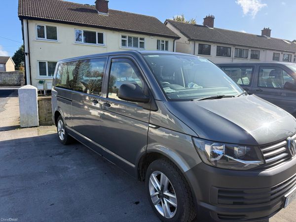 Volkswagen Kombi MPV, Diesel, 2017, Grey
