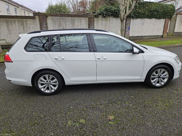 Volkswagen Golf Estate, Diesel, 2015, White