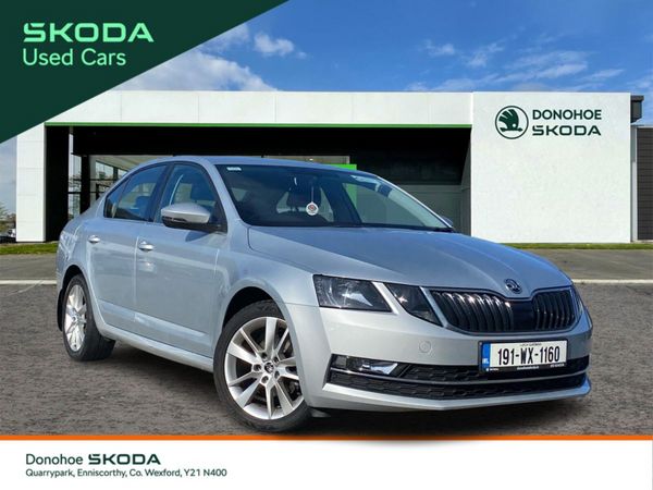 Skoda Octavia Saloon, Diesel, 2019, Grey