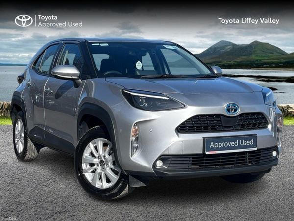 Toyota Yaris Cross Hatchback, Petrol Hybrid, 2023, Silver
