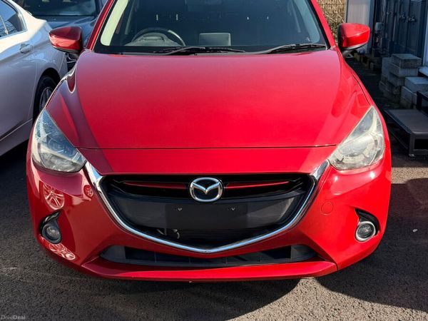 Mazda Demio Hatchback, Diesel, 2015, Red