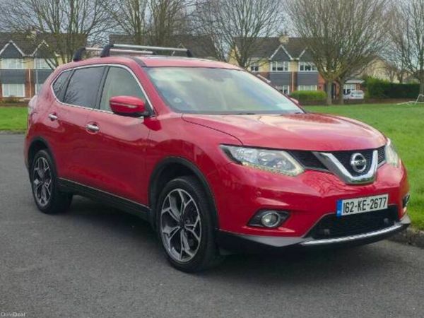 Nissan X-Trail SUV, Diesel, 2016, Red