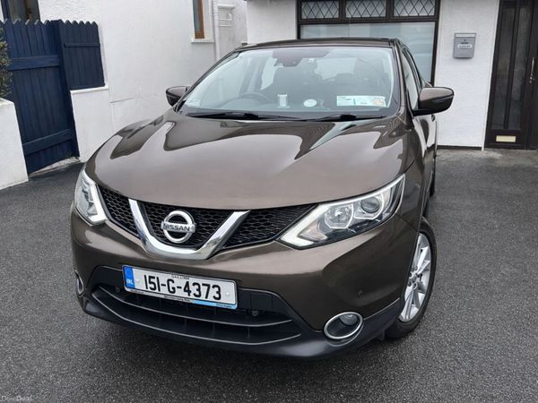 Nissan Qashqai Hatchback, Petrol, 2015, Brown