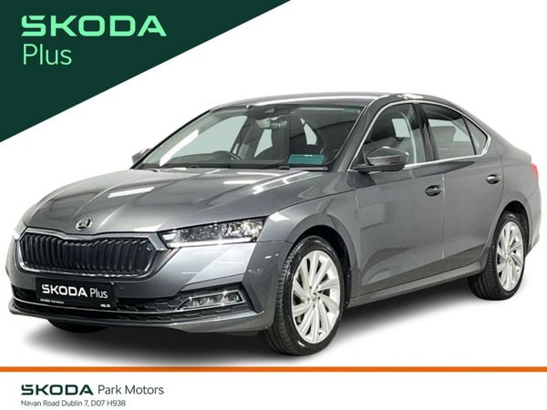 Skoda Octavia Saloon, Petrol, 2023, Grey