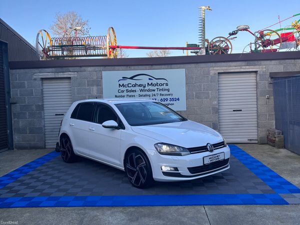 Volkswagen Golf Hatchback, Petrol, 2014, White