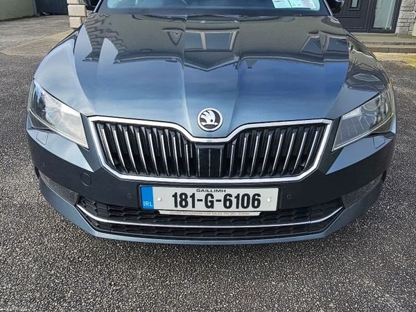 Skoda Superb Hatchback, Diesel, 2018, Grey