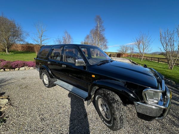 Toyota Hilux Estate, Diesel, 1995, Black