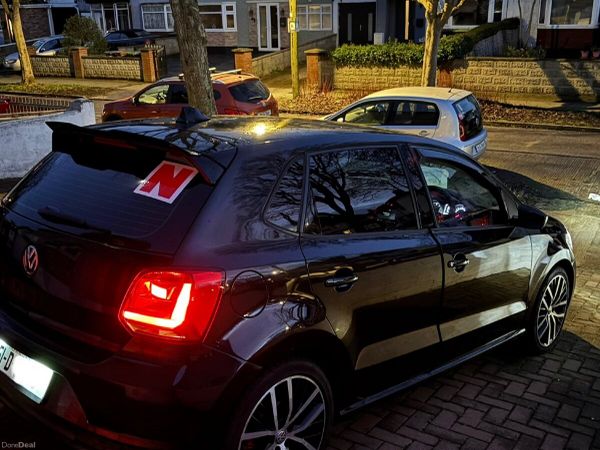 Volkswagen Polo Hatchback, Petrol, 2015, Black