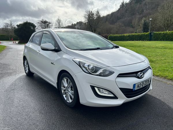 Hyundai i30 Hatchback, Diesel, 2014, White