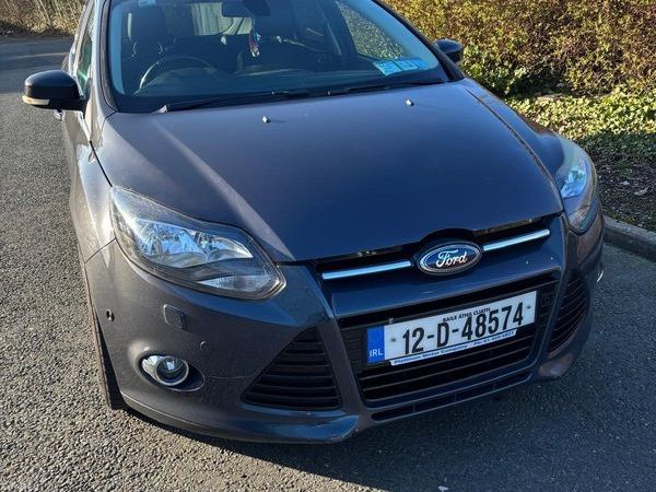 Ford Focus Hatchback, Diesel, 2012, Grey