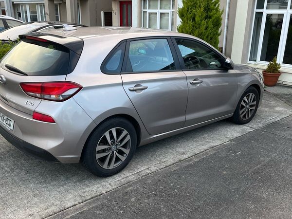 Hyundai i30 Hatchback, Diesel, 2019, White