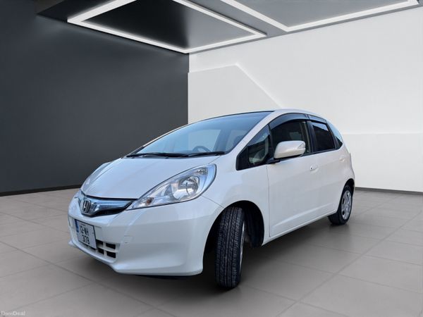 Honda Fit Hatchback, Petrol Hybrid, 2012, White