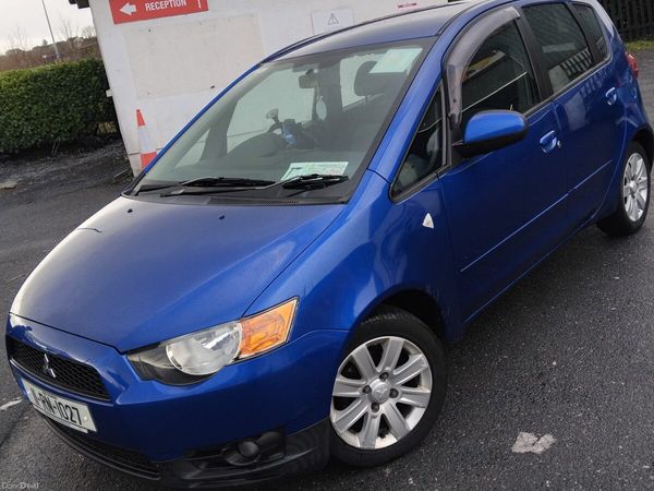 Mitsubishi Colt MPV, Petrol, 2011, Blue