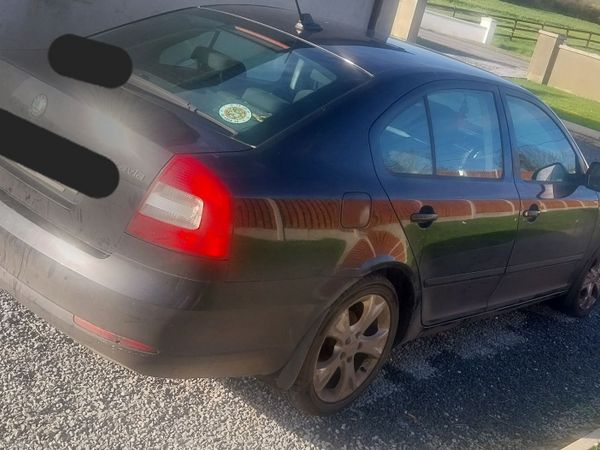 Skoda Octavia Hatchback, Diesel, 2011, Black