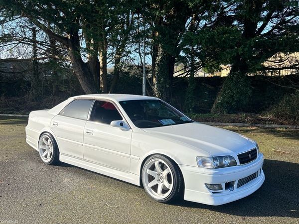 Toyota Chaser Saloon, Petrol, 1999, White