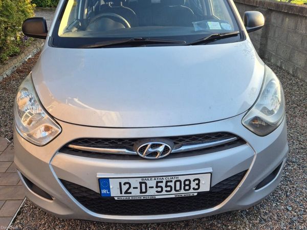 Hyundai i10 Hatchback, Petrol, 2012, Silver
