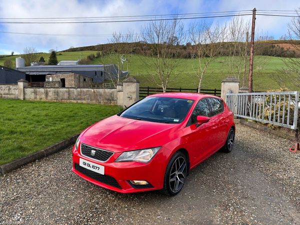 SEAT Leon Hatchback, Diesel, 2013, Red