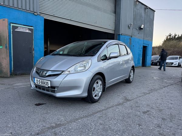 Honda Fit Hatchback, Petrol Hybrid, 2012, Silver