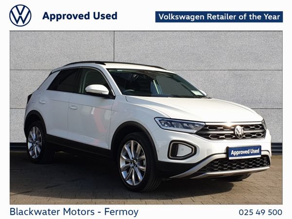 Volkswagen T-Roc Hatchback, Diesel, 2025, White