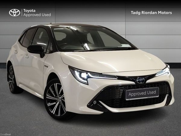 Toyota Corolla Hatchback, Petrol Hybrid, 2021, White