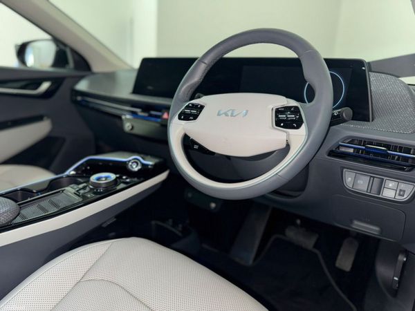 Kia EV6 MPV, Electric, 2023, Red