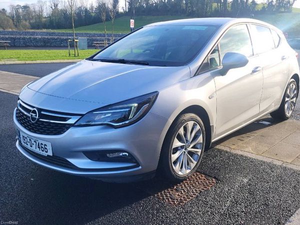 Opel Astra Hatchback, Diesel, 2019, Grey
