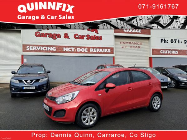 Kia Rio Hatchback, Petrol, 2012, Red
