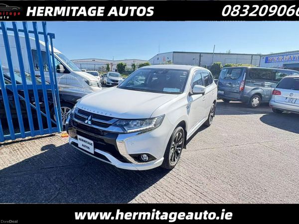 Mitsubishi Outlander SUV, Petrol Plug-in Hybrid, 2018, White