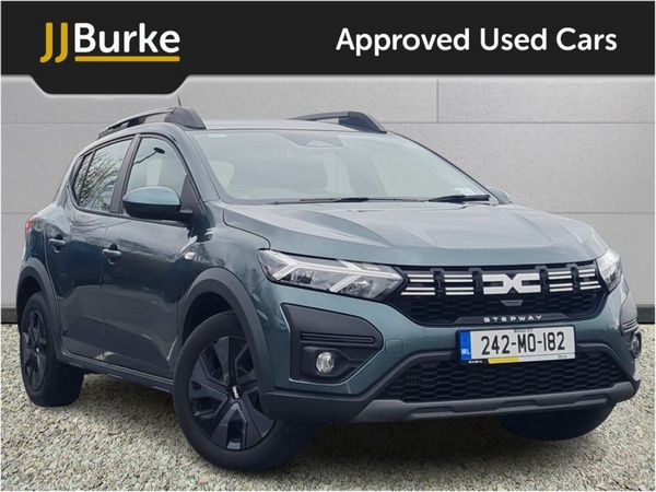 Dacia Sandero Stepway Hatchback, Petrol, 2024, Green