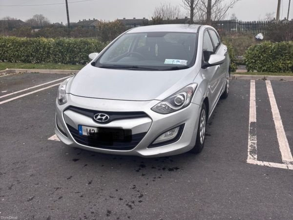 Hyundai i30 Hatchback, Petrol, 2014, Silver
