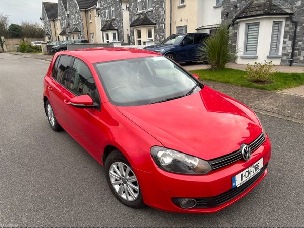Volkswagen Golf Hatchback, Diesel, 2011, Red