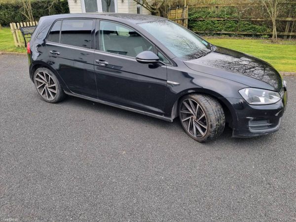 Volkswagen Golf Hatchback, Diesel, 2015, Black
