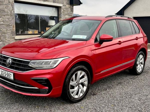 Volkswagen Tiguan SUV, Diesel, 2021, Red