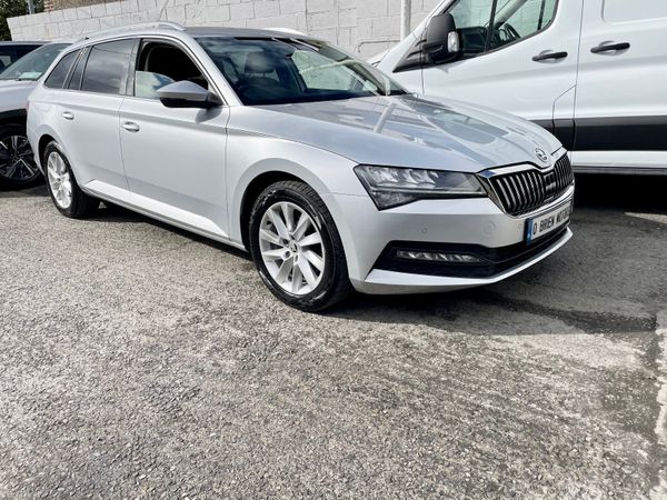 Skoda Superb Estate, Diesel, 2023, Silver