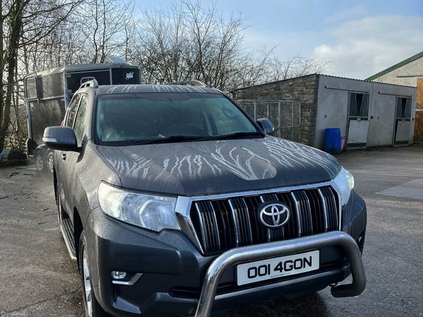 Toyota Land Cruiser Van, Diesel, 2022, Grey