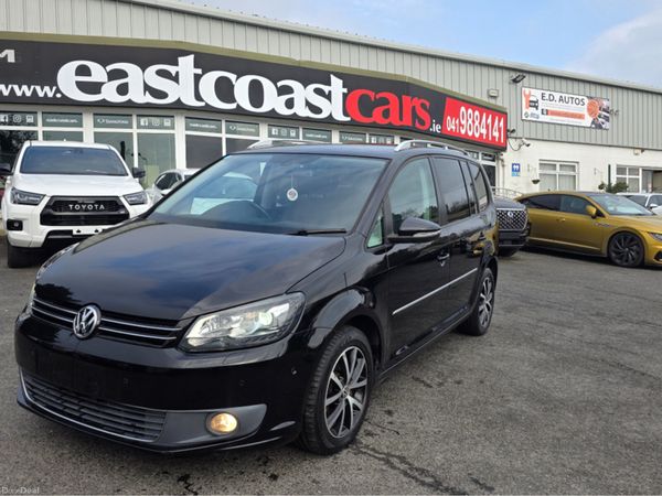 Volkswagen Touran MPV, Petrol, 2013, Black