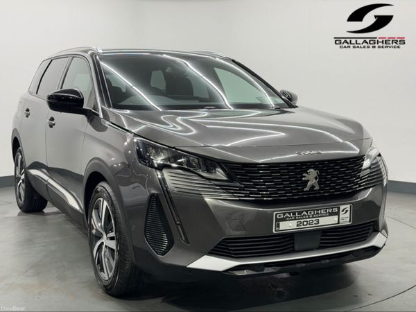 Peugeot 5008 MPV, Diesel, 2023, Grey