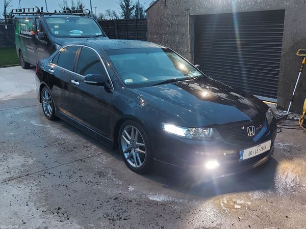Honda Accord Saloon, Petrol, 2006, Black