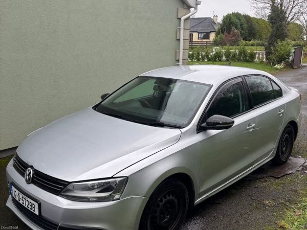Volkswagen Jetta Saloon, Diesel, 2013, Grey