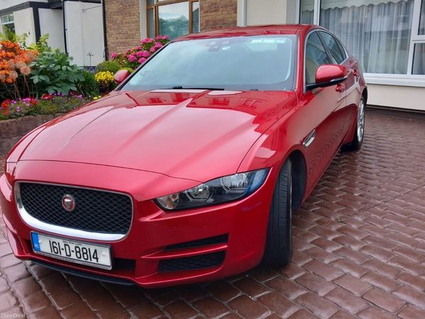Jaguar XE Saloon, Diesel, 2016, Red