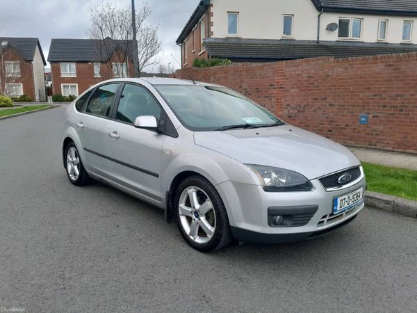 Ford Focus Hatchback, Petrol, 2007, Silver