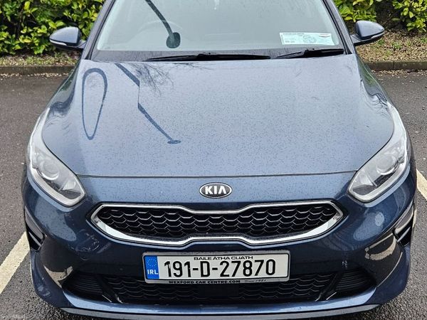 Kia Ceed Hatchback, Petrol, 2019, Blue