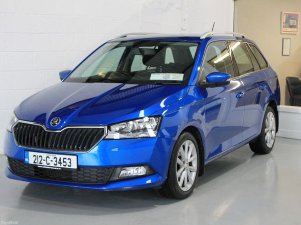 Skoda Fabia Estate, Petrol, 2021, Blue