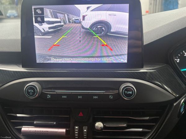 Ford Focus Hatchback, Petrol, 2019, Black